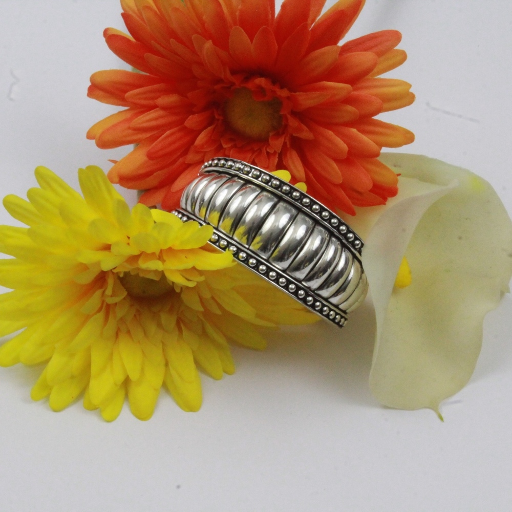 ***New Hannah Essentials Bracelet